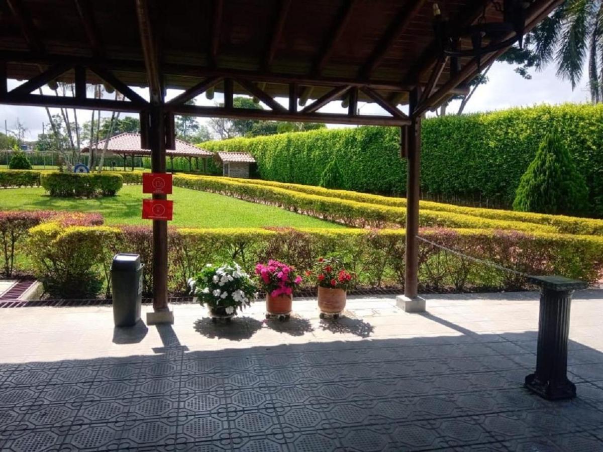 Landhaus La - Parque Del Cafe *
